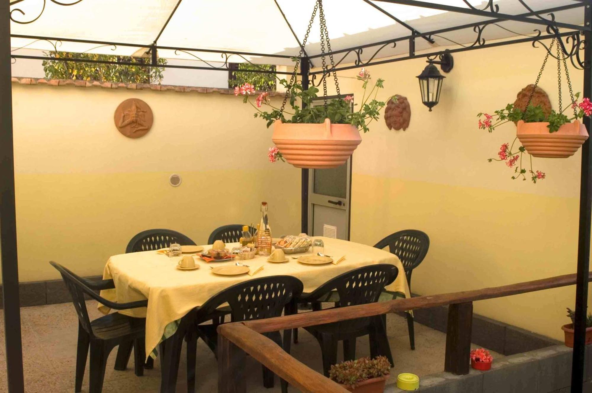 I Colori Del Sole Bed and Breakfast Fiumefreddo di Sicilia Buitenkant foto